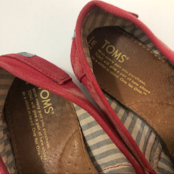 TOMS alpagata canvas loafers in distressed red - Picture 5 of 7